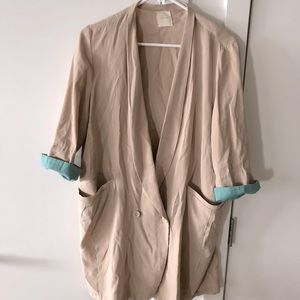Loft 82 tan outer layer
